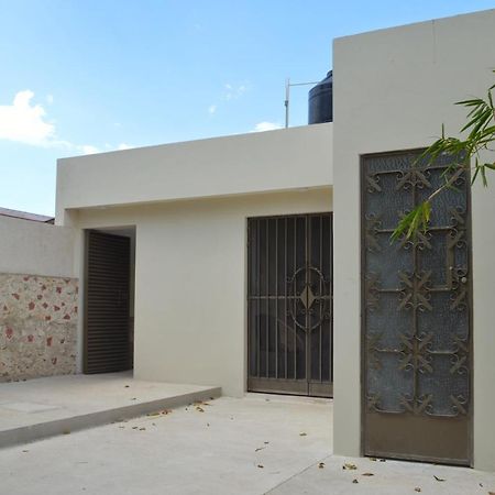Casa Lazaro- Hermosa Casa Familiar 메리다 외부 사진